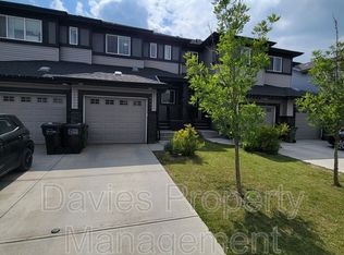 4433 Annett Cmn SW, Edmonton, AB T6W2V9