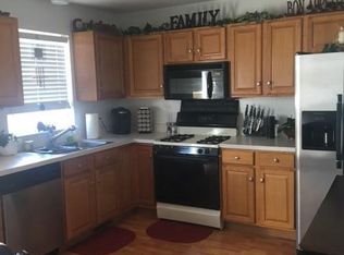 2842 Woodmont Dr, York, PA 17404