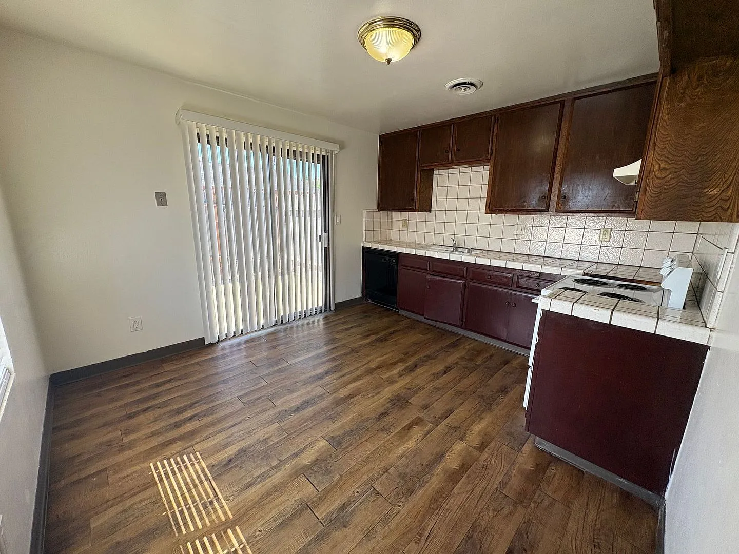 M13- 2820 N. Halfmoon Dr. — Photo 3