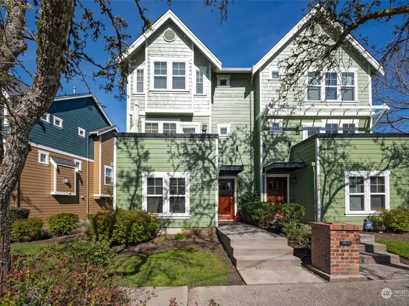 5801 55th Avenue NE #B, Seattle, WA 98105