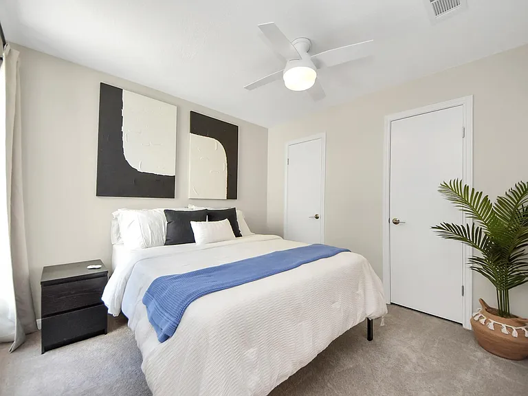 18019 Autumn Hills Dr — Photo 19