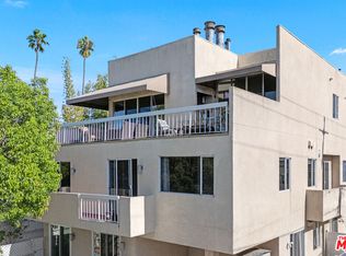 820 California Ave UNIT 201, Santa Monica, CA 90403
