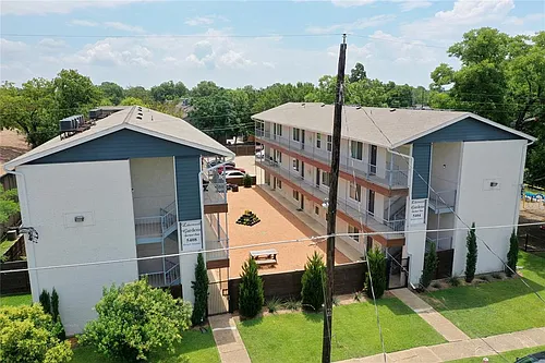 5404 Reiger Ave #204 Photo 1