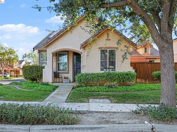 3092 Mills Dr, Brentwood, CA 94513