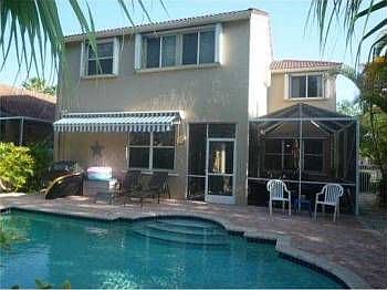 3rd image of 672 Sand Creek Cir