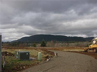 3rd image of 10709 189th Ave NE