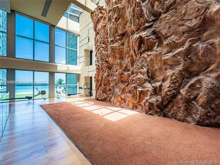 6799 Collins Ave #301 — Photo 42