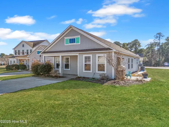 4426 Maritime Oak Drive, Southport, NC 28461