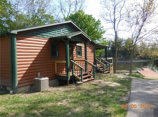 218 Eagle Bluff Dr, Oakwood, IL