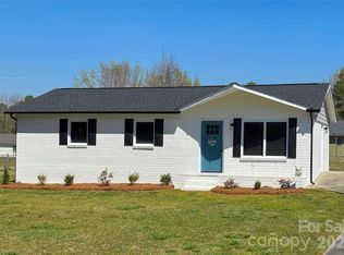 2509 Oxford Cir, Lancaster, SC 29720