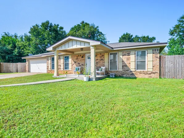4570 Yacht Harbour Dr, Pensacola, FL 32514