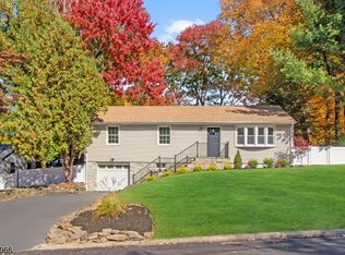 12 Bruce Ct, Cedar Grove, NJ 07009