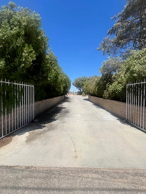 3 bed, 1786 sqft, $2,850 — Photo 2