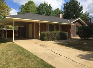 4590 Pinecrest Dr, Benton, LA 71006