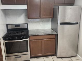 1055 W 19th St, Merced, CA 95340