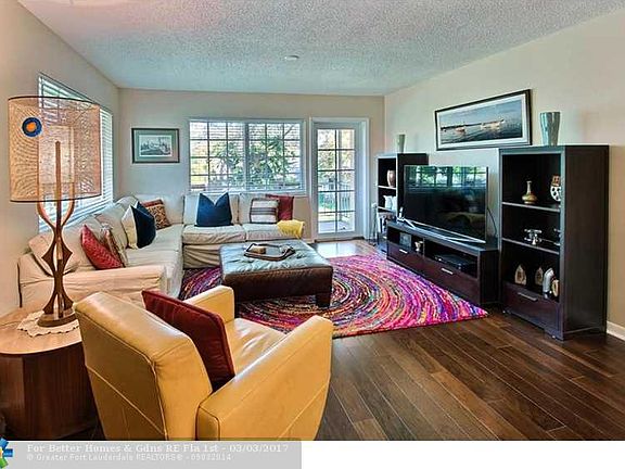 4th image of 1951 NE 2nd Ave APT 208I