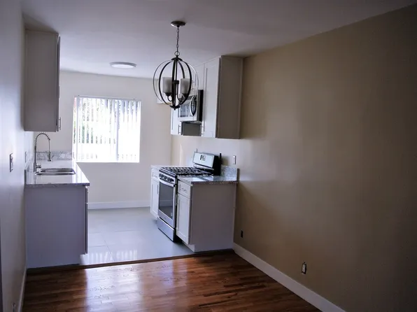 5309 Whitsett Ave APT 1, Valley Village, CA 91607