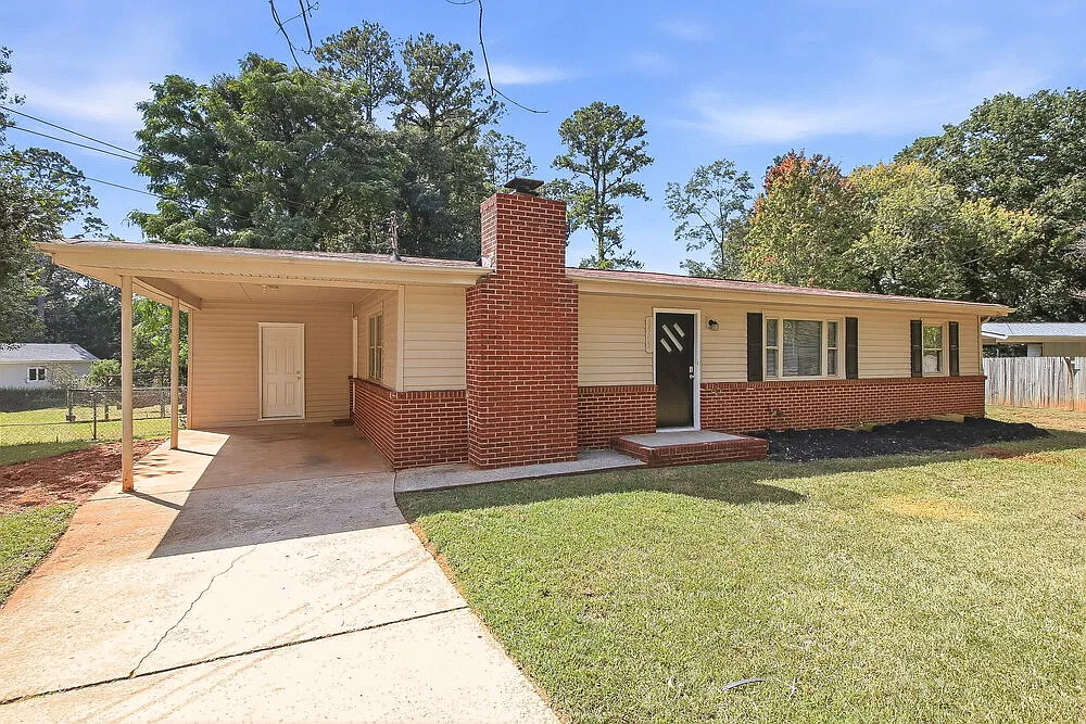 2 bed, 2.0 bath, 1284 sqft, $1,565 — Photo 2