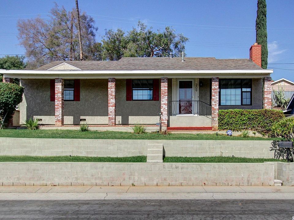 1st image of 209 E Fernfield Dr
