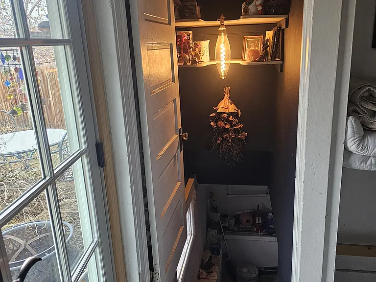 61 Newton St — Photo 14