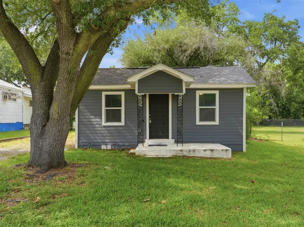 519 E Gandy St, Denison, TX 75021