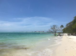 19B Sandy Cove Rd, Sarasota, FL 34242