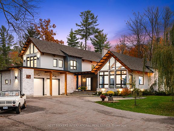 3rd image of 11 Sibbald Cres