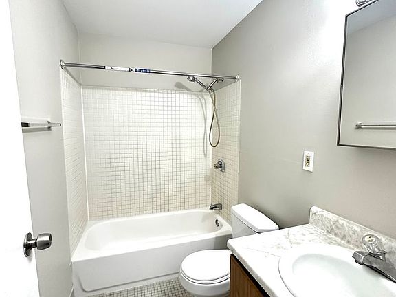 5th image of 164-178 High St #309