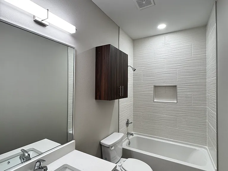 4209 La Vista Ave #2 — Photo 7