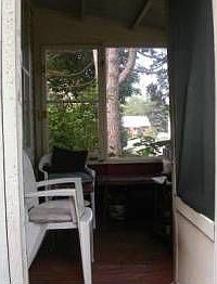 5th image of 10 Lawn Ave