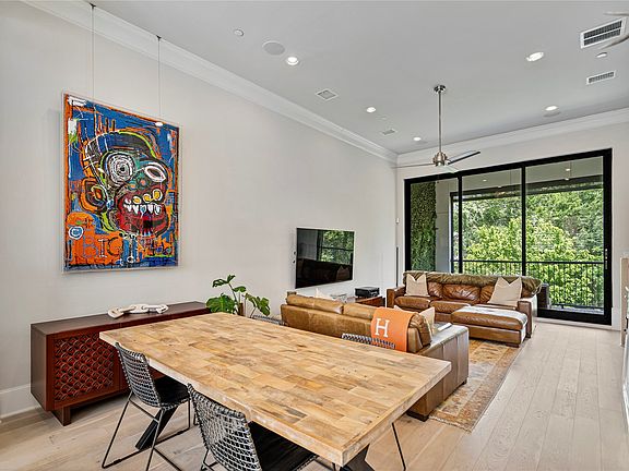 2nd image of 2157 Wenge Ln