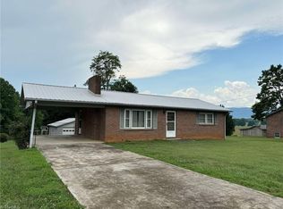 489 Thurmond Rd, Thurmond, NC 28683