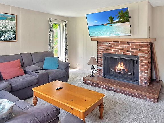 5th image of 804 Middle Rd