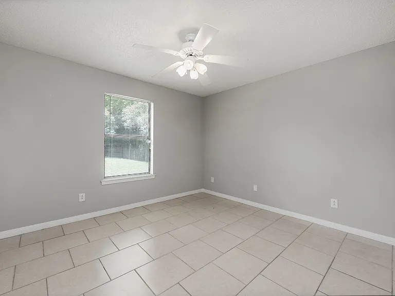 3868 Mariners Dr — Photo 19