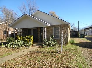 825 Virginia St, Graham, TX 76450