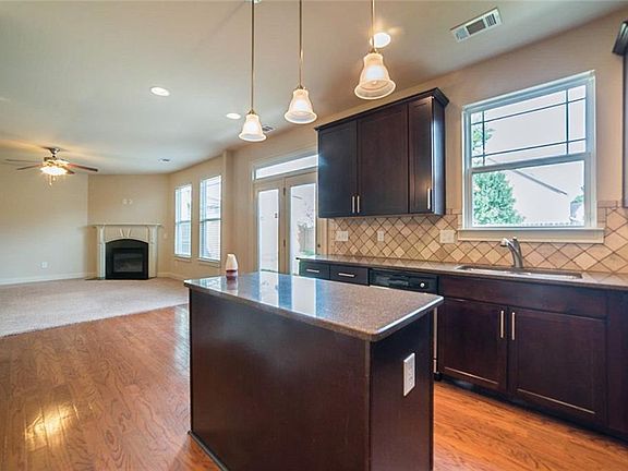 3rd image of 1578 Scenic Pines Dr