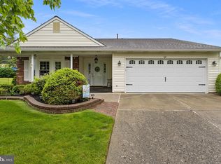 21 Willowwood Ct, Columbus, NJ 08022