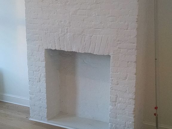 3rd image of 417 Van Brunt St APT 3R