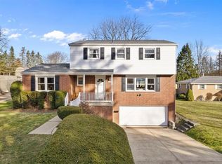230 Fairlawn Dr, Monroeville, PA 15146