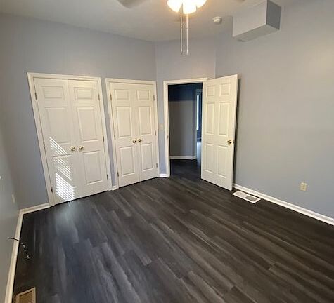 3rd image of 208 Columbus Ave Floor 1