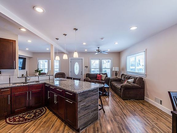 4th image of 8321 Bancroft Ave