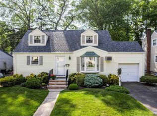 17 Brook St, Hackensack, NJ 07601