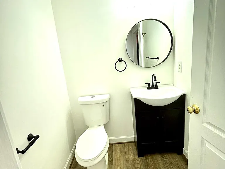 25937 Kirkwood Sq — Photo 15