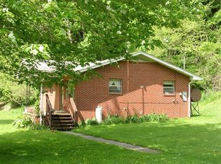 17 Clinton Ln, Barnardsville, NC 28709