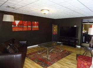 221 Bedford St, Claysburg, PA 16625