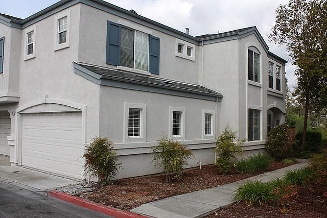 1st image of 881 Monarch Cir