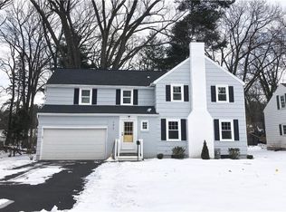 192 Forest Hills Rd, Rochester, NY 14625