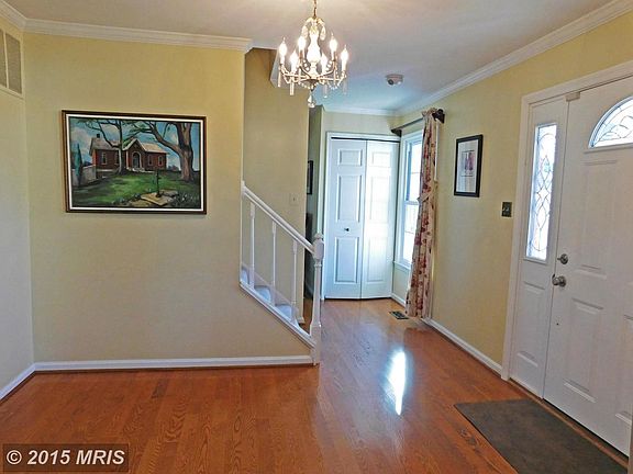 3rd image of 5705 Locust Branch Ct