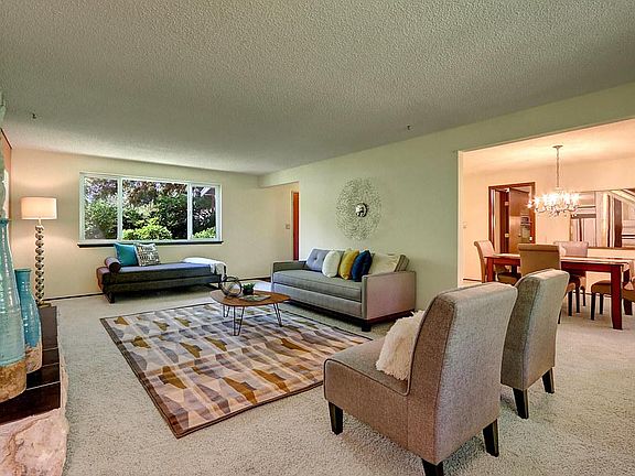 Here you can see how the living room connects with the formal dining room.