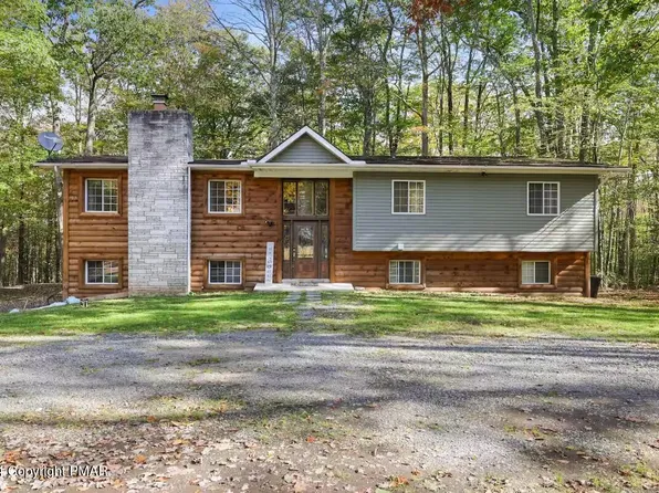 1744 Stag Run, Pocono Lake, PA 18347